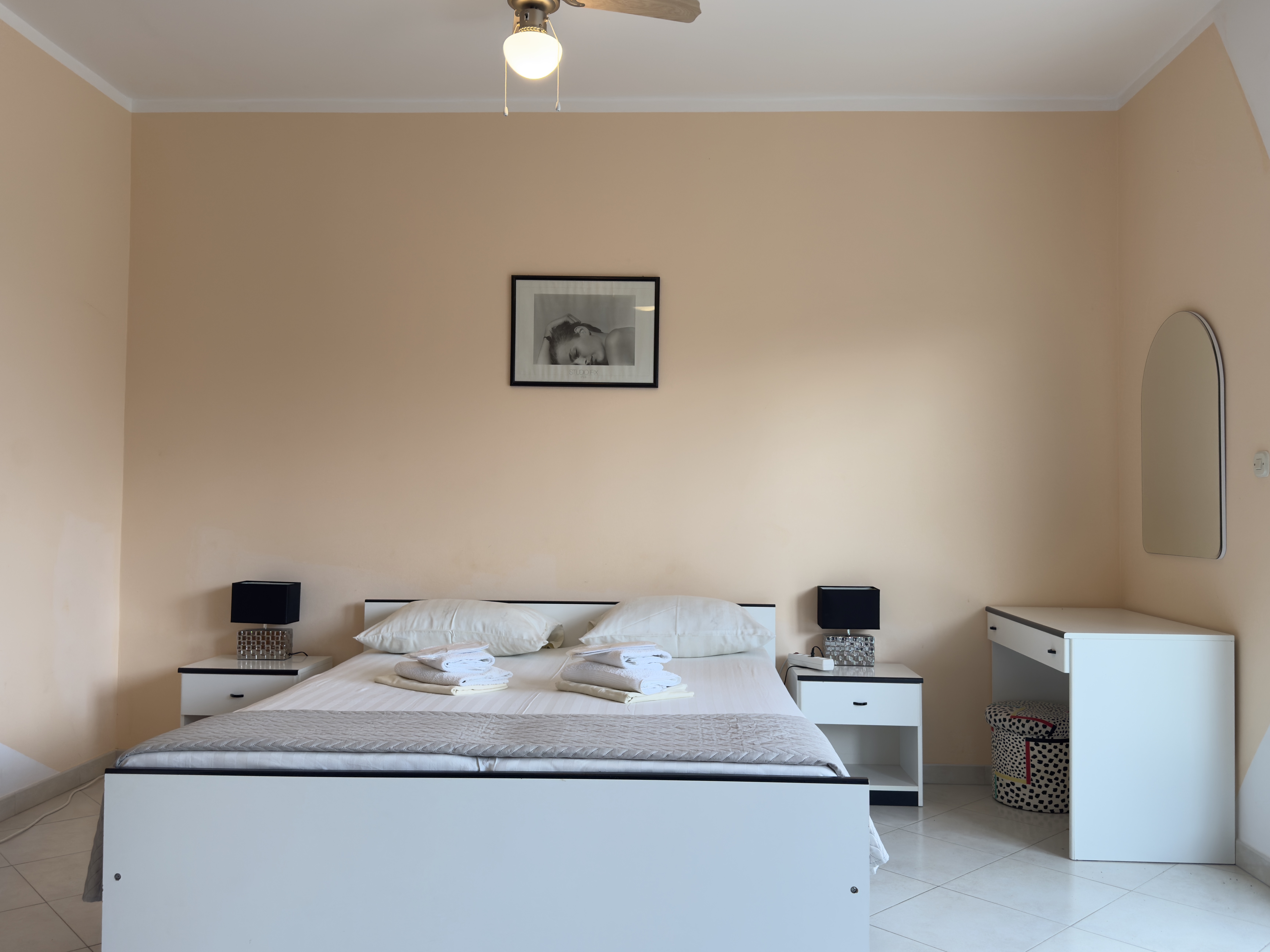 Plaža – snimka dronom odozgo